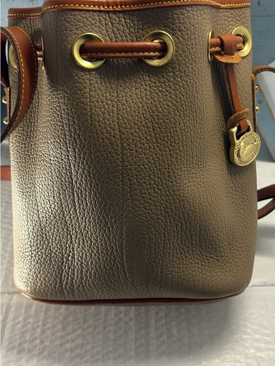 Leather Bucket Crossbody Bag in Taupe with Tan Trim-mini - Picture 3 of 6